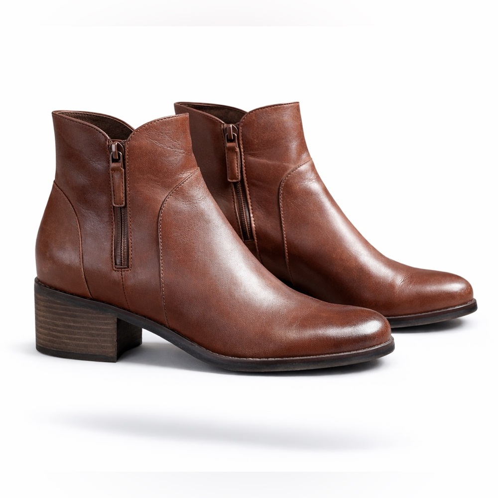 Cole Haan Lyla Bootie Waterproof Brown Leather Ankle Boots Womens Size 8 W08703